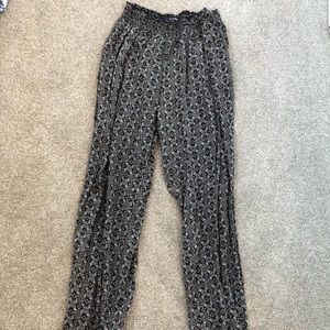Brandy Melville flowy geometric patterned bottoms